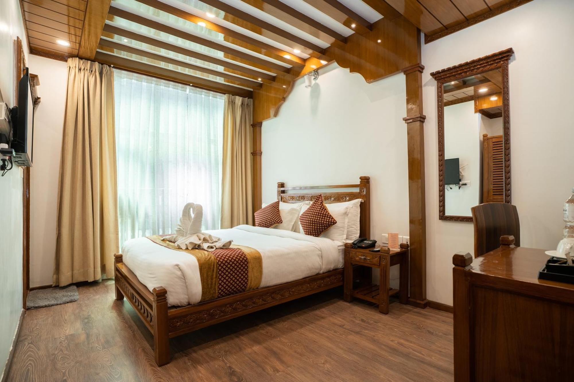 Surya Heritage Hotel Catmandu Exterior foto